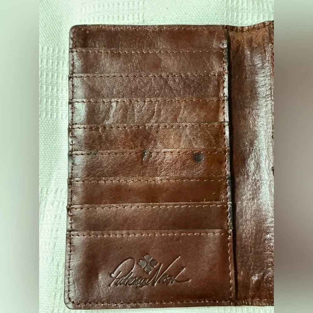 EUC Patricia Nash Brown Trifold Leather Wallet